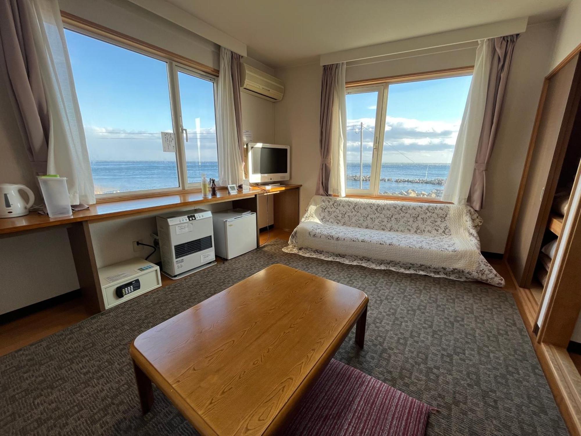 Livemax Resort Shiretoko Sea Front Rausu Exterior photo